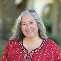 Dr. Elaine Ahumada