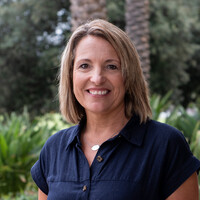 Dr. Stacy Meyer