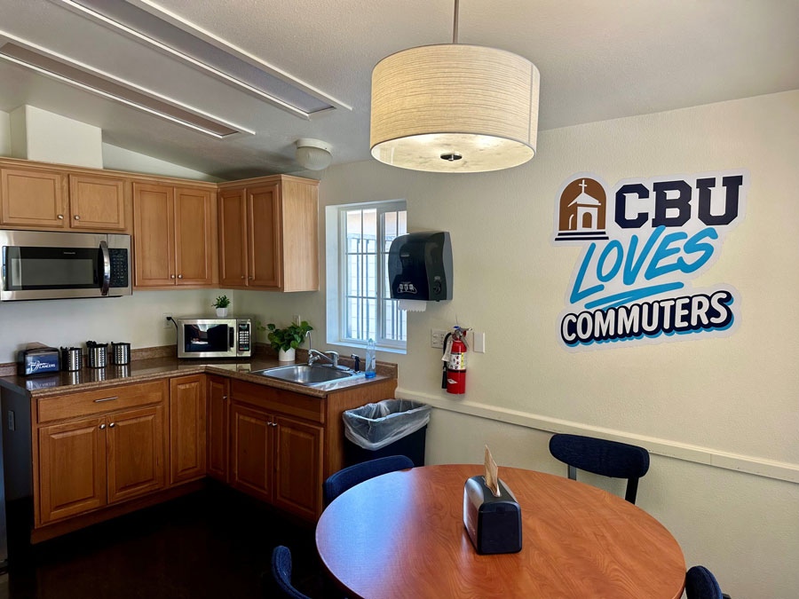 Commuter Lounge 4