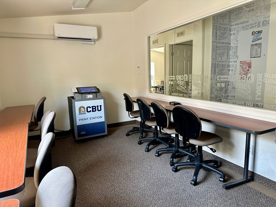 Commuter Lounge 5