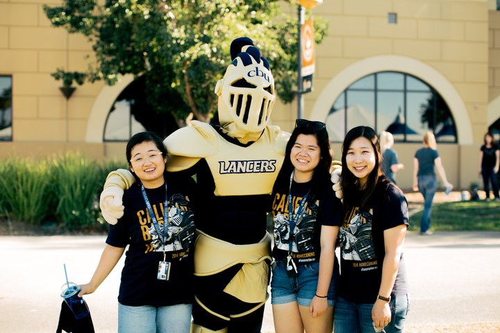 students with mascot