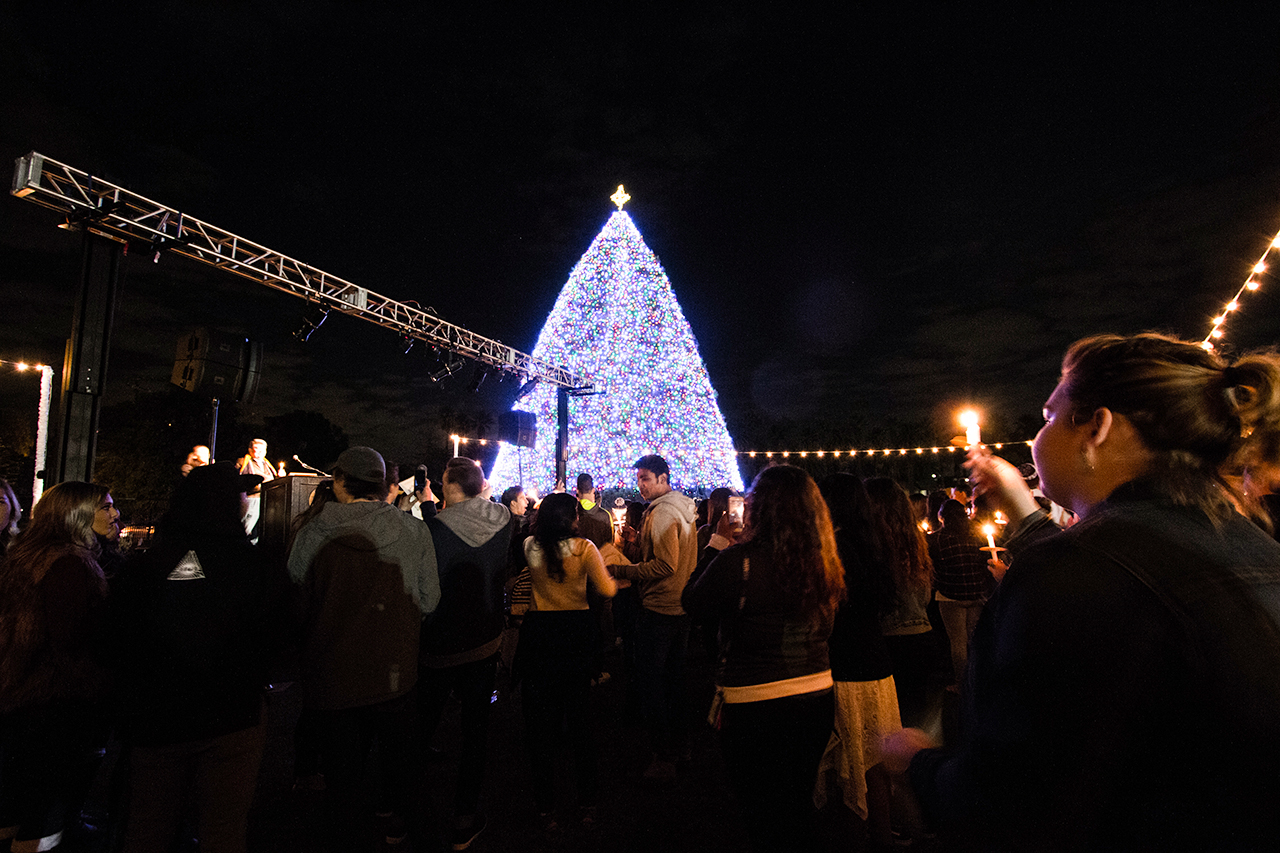 Students, faculty and staff ushered in the holiday season at the                       annual California Baptist University Christmas event on the Front Lawn on Dec.                       1.