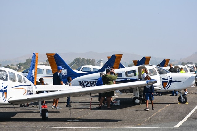 Mayor and Riverside residents visit CBU’s Department of Aviation Science 