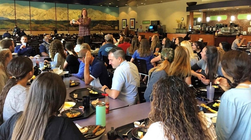 Hundreds of students took a break from preparing for final exams on the evening of April 26 to enjoy a late-night breakfast served by California Baptist University faculty and staff.