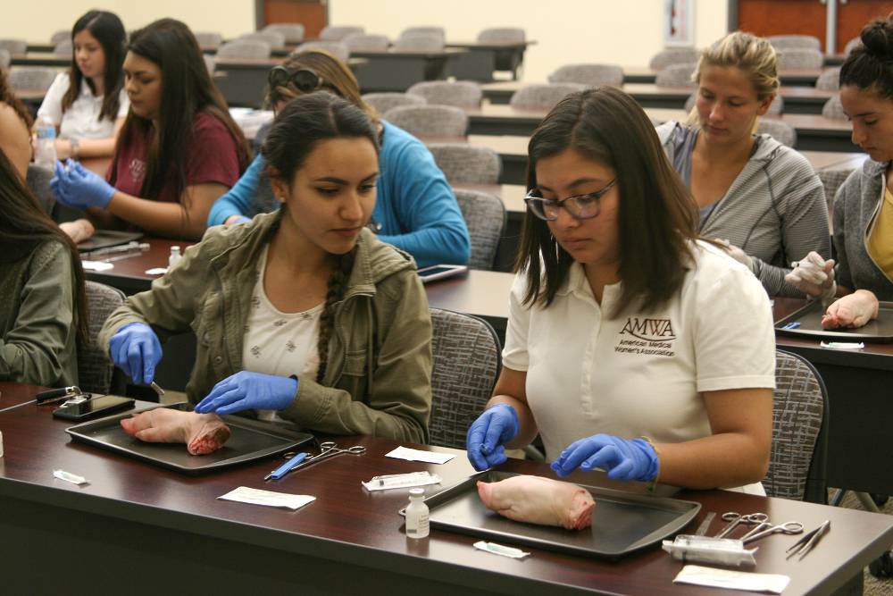 CBU club hosts Suture Clinic 