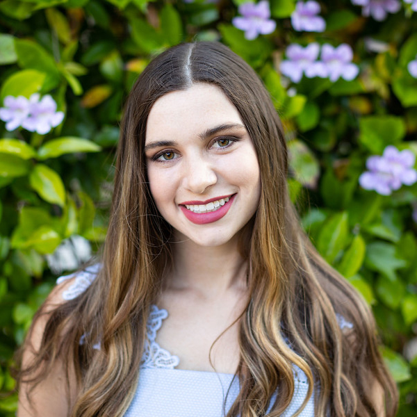 PA student receives military family scholarship  