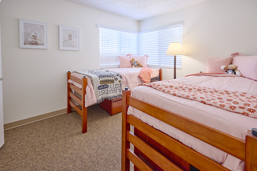 The Colony bedroom