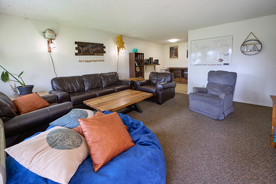 Lancer Arms Lounge