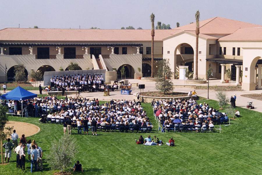 CBU Campus and students 